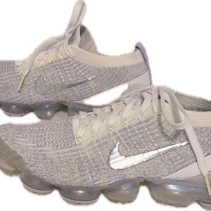 Nike Air Sneakers in Purple and White